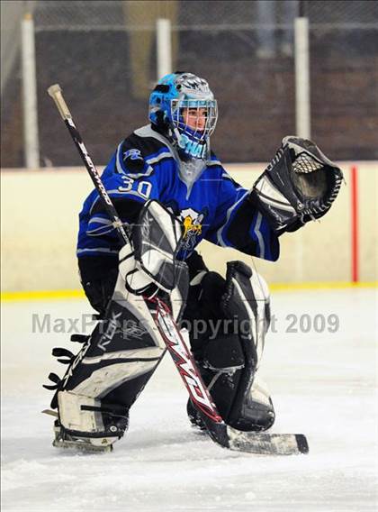 Thumbnail 2 in East Catholic @ Rockville/Manchester United photogallery.