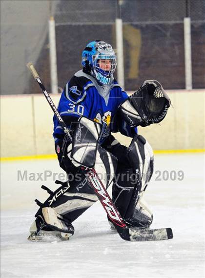 Thumbnail 2 in East Catholic @ Rockville/Manchester United photogallery.