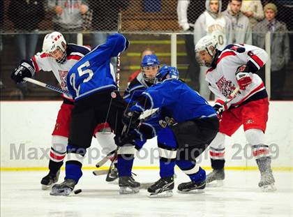 Thumbnail 2 in East Catholic @ Rockville/Manchester United photogallery.