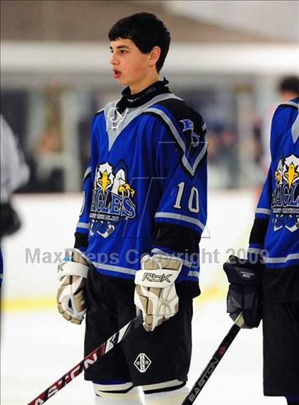 Thumbnail 1 in East Catholic @ Rockville/Manchester United photogallery.