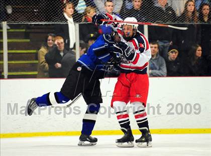 Thumbnail 1 in East Catholic @ Rockville/Manchester United photogallery.