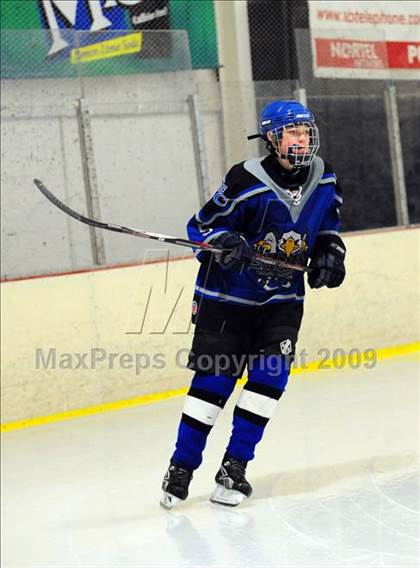 Thumbnail 1 in East Catholic @ Rockville/Manchester United photogallery.