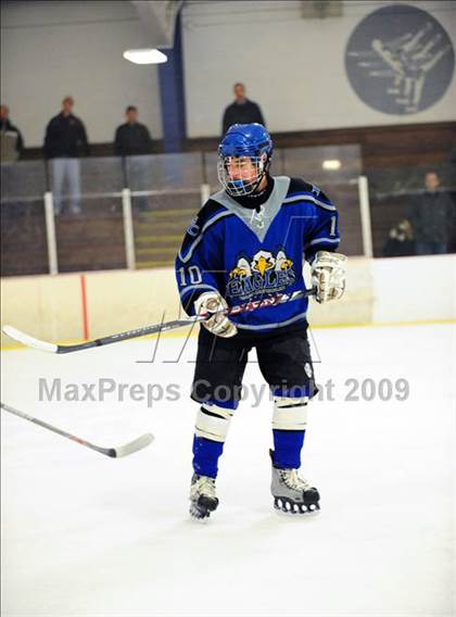 Thumbnail 3 in East Catholic @ Rockville/Manchester United photogallery.