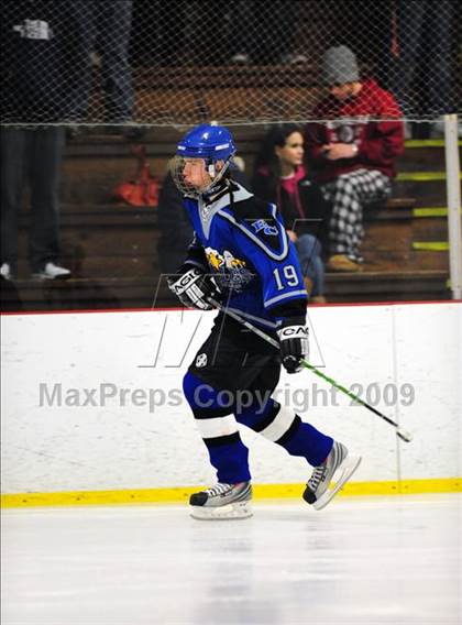 Thumbnail 1 in East Catholic @ Rockville/Manchester United photogallery.