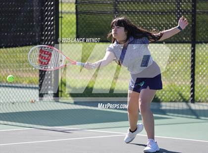 Thumbnail 2 in CHSAA 3A Region 1 (Kennedy) photogallery.
