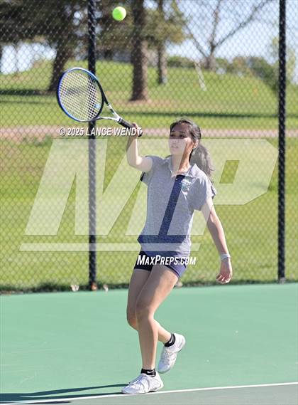 Thumbnail 1 in CHSAA 3A Region 1 (Kennedy) photogallery.