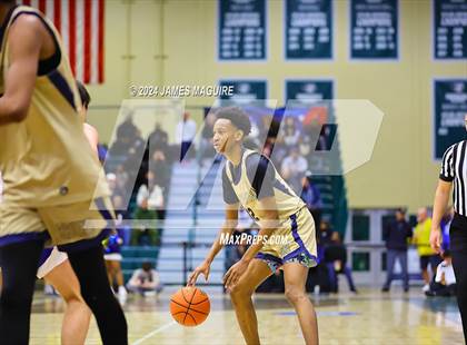 Thumbnail 1 in Port Washington vs. Baldwin (NYSPHSAA Section 8 Class AAA Final) photogallery.