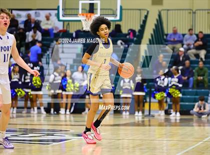Thumbnail 3 in Port Washington vs. Baldwin (NYSPHSAA Section 8 Class AAA Final) photogallery.