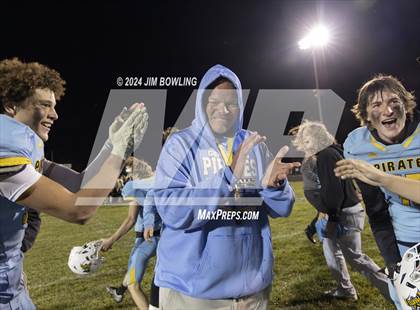 Thumbnail 2 in Tuscola vs Cumberland (IHSA 1A Round 1) photogallery.