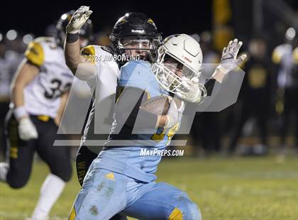Thumbnail 2 in Tuscola vs Cumberland (IHSA 1A Round 1) photogallery.