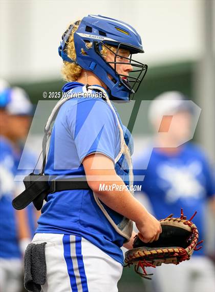 Thumbnail 2 in Spring Hill vs. Van Alstyne (UIL 4A D2 Region Semifinal) photogallery.