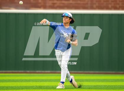 Thumbnail 2 in Spring Hill vs. Van Alstyne (UIL 4A D2 Region Semifinal) photogallery.
