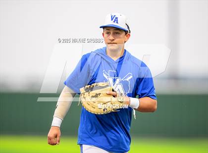 Thumbnail 1 in Spring Hill vs. Van Alstyne (UIL 4A D2 Region Semifinal) photogallery.