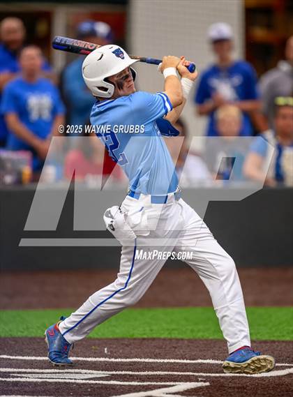 Thumbnail 2 in Spring Hill vs. Van Alstyne (UIL 4A D2 Region Semifinal) photogallery.