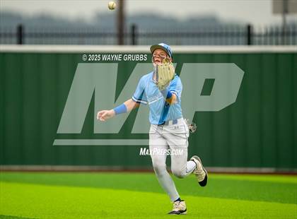Thumbnail 2 in Spring Hill vs. Van Alstyne (UIL 4A D2 Region Semifinal) photogallery.