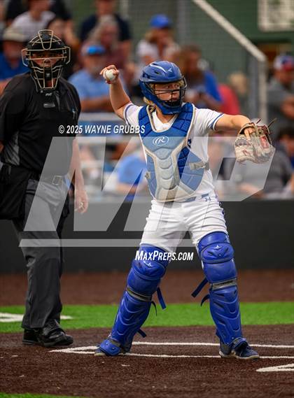 Thumbnail 1 in Spring Hill vs. Van Alstyne (UIL 4A D2 Region Semifinal) photogallery.