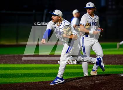 Thumbnail 1 in Spring Hill vs. Van Alstyne (UIL 4A D2 Region Semifinal) photogallery.