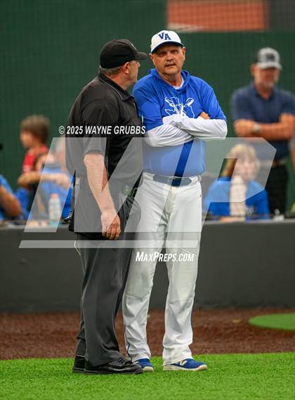 Thumbnail 2 in Spring Hill vs. Van Alstyne (UIL 4A D2 Region Semifinal) photogallery.