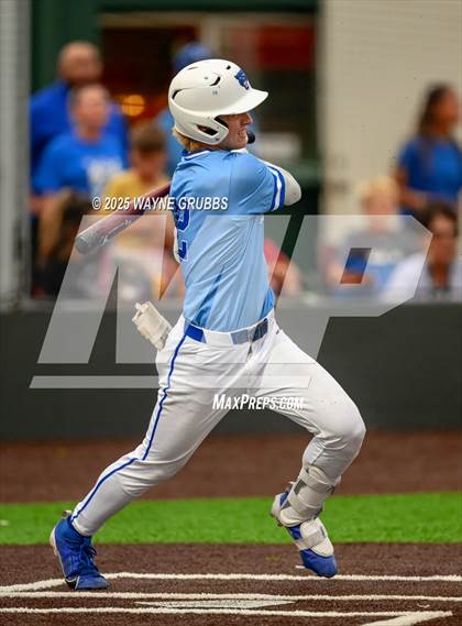 Thumbnail 2 in Spring Hill vs. Van Alstyne (UIL 4A D2 Region Semifinal) photogallery.