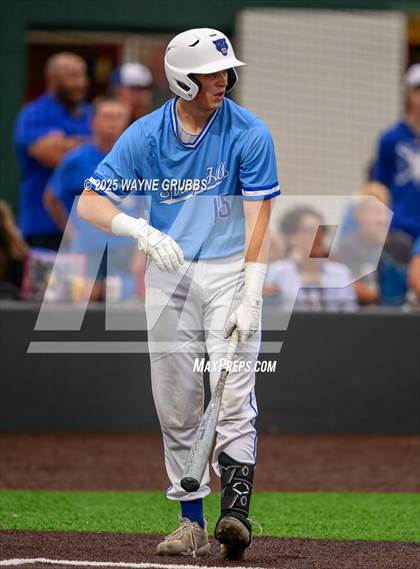 Thumbnail 3 in Spring Hill vs. Van Alstyne (UIL 4A D2 Region Semifinal) photogallery.