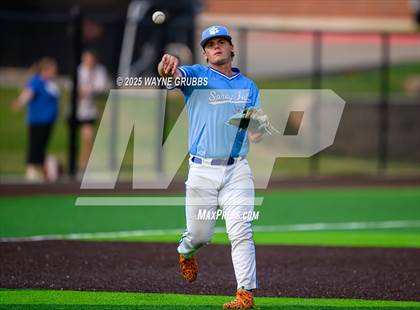 Thumbnail 3 in Spring Hill vs. Van Alstyne (UIL 4A D2 Region Semifinal) photogallery.