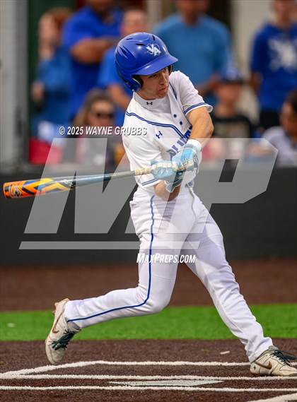 Thumbnail 1 in Spring Hill vs. Van Alstyne (UIL 4A D2 Region Semifinal) photogallery.