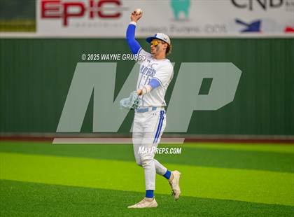 Thumbnail 3 in Spring Hill vs. Van Alstyne (UIL 4A D2 Region Semifinal) photogallery.