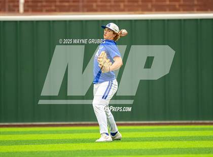 Thumbnail 2 in Spring Hill vs. Van Alstyne (UIL 4A D2 Region Semifinal) photogallery.