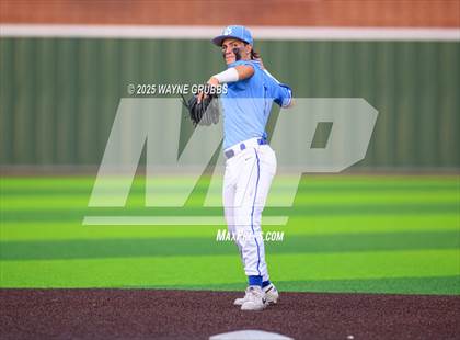 Thumbnail 1 in Spring Hill vs. Van Alstyne (UIL 4A D2 Region Semifinal) photogallery.