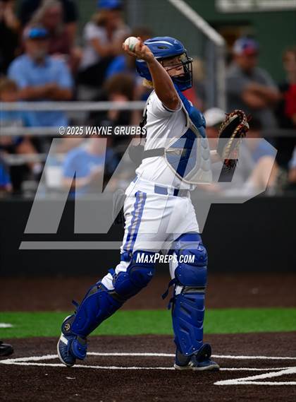 Thumbnail 2 in Spring Hill vs. Van Alstyne (UIL 4A D2 Region Semifinal) photogallery.
