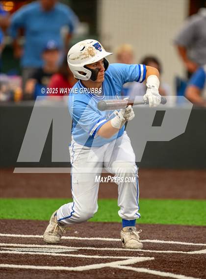Thumbnail 3 in Spring Hill vs. Van Alstyne (UIL 4A D2 Region Semifinal) photogallery.