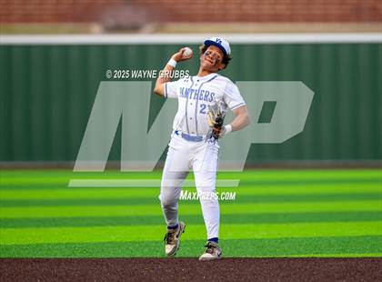 Thumbnail 2 in Spring Hill vs. Van Alstyne (UIL 4A D2 Region Semifinal) photogallery.
