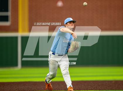 Thumbnail 2 in Spring Hill vs. Van Alstyne (UIL 4A D2 Region Semifinal) photogallery.