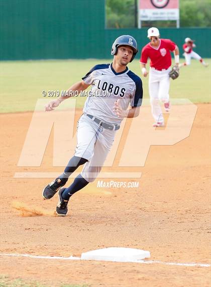 Thumbnail 3 in Lopez vs Pioneer (UIL 5A Bi-District Playoff) photogallery.
