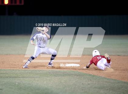 Thumbnail 1 in Lopez vs Pioneer (UIL 5A Bi-District Playoff) photogallery.