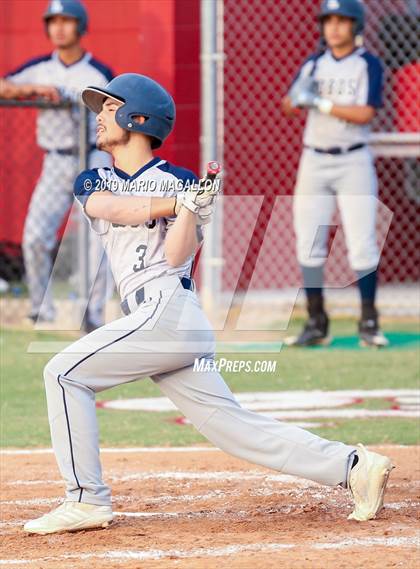 Thumbnail 2 in Lopez vs Pioneer (UIL 5A Bi-District Playoff) photogallery.