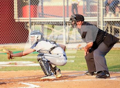 Thumbnail 3 in Lopez vs Pioneer (UIL 5A Bi-District Playoff) photogallery.