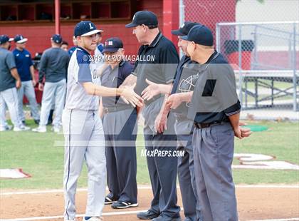 Thumbnail 1 in Lopez vs Pioneer (UIL 5A Bi-District Playoff) photogallery.