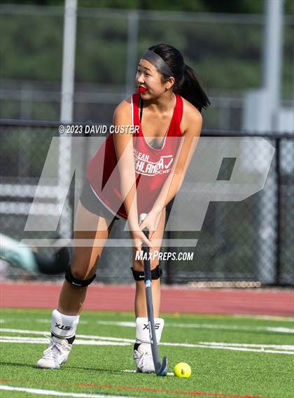 Thumbnail 2 in McLean @ Oakton photogallery.