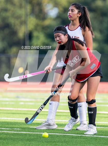 Thumbnail 2 in McLean @ Oakton photogallery.