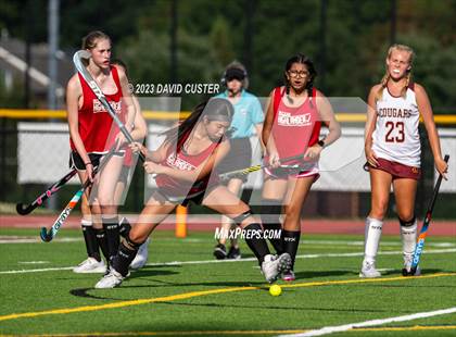 Thumbnail 3 in McLean @ Oakton photogallery.