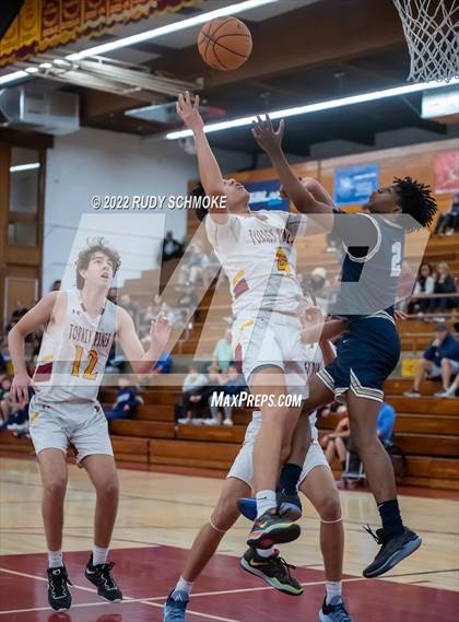 Thumbnail 2 in St. John Bosco @ Torrey Pines (Torrey Pines Holiday Classic Tip-Off) photogallery.