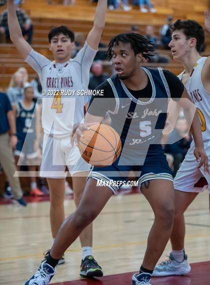 Thumbnail 3 in St. John Bosco @ Torrey Pines (Torrey Pines Holiday Classic Tip-Off) photogallery.