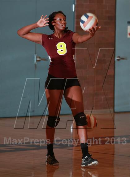 Thumbnail 3 in Perry @ Mountain Pointe photogallery.