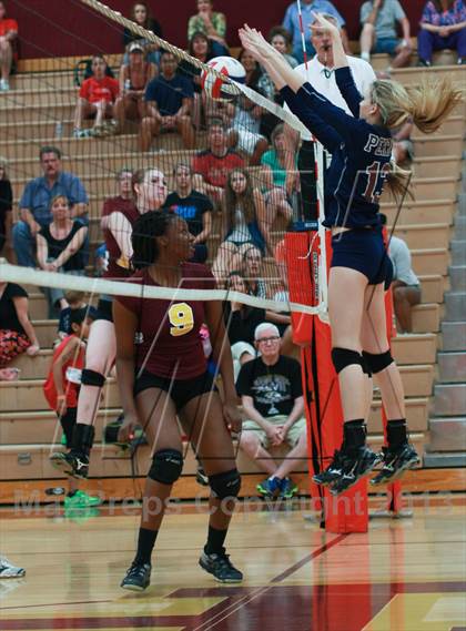 Thumbnail 3 in Perry @ Mountain Pointe photogallery.