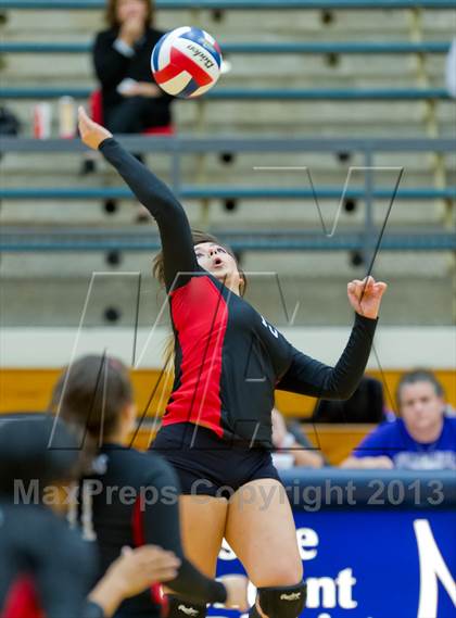 Thumbnail 1 in Marshall vs. Stevens photogallery.