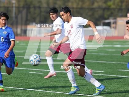 Thumbnail 3 in Calexico vs. Ramona (Grossmont Holiday Tournament) photogallery.