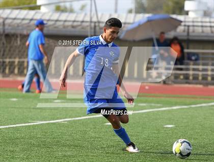 Thumbnail 3 in Calexico vs. Ramona (Grossmont Holiday Tournament) photogallery.