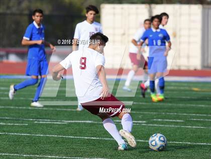Thumbnail 3 in Calexico vs. Ramona (Grossmont Holiday Tournament) photogallery.