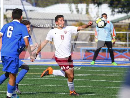 Thumbnail 2 in Calexico vs. Ramona (Grossmont Holiday Tournament) photogallery.